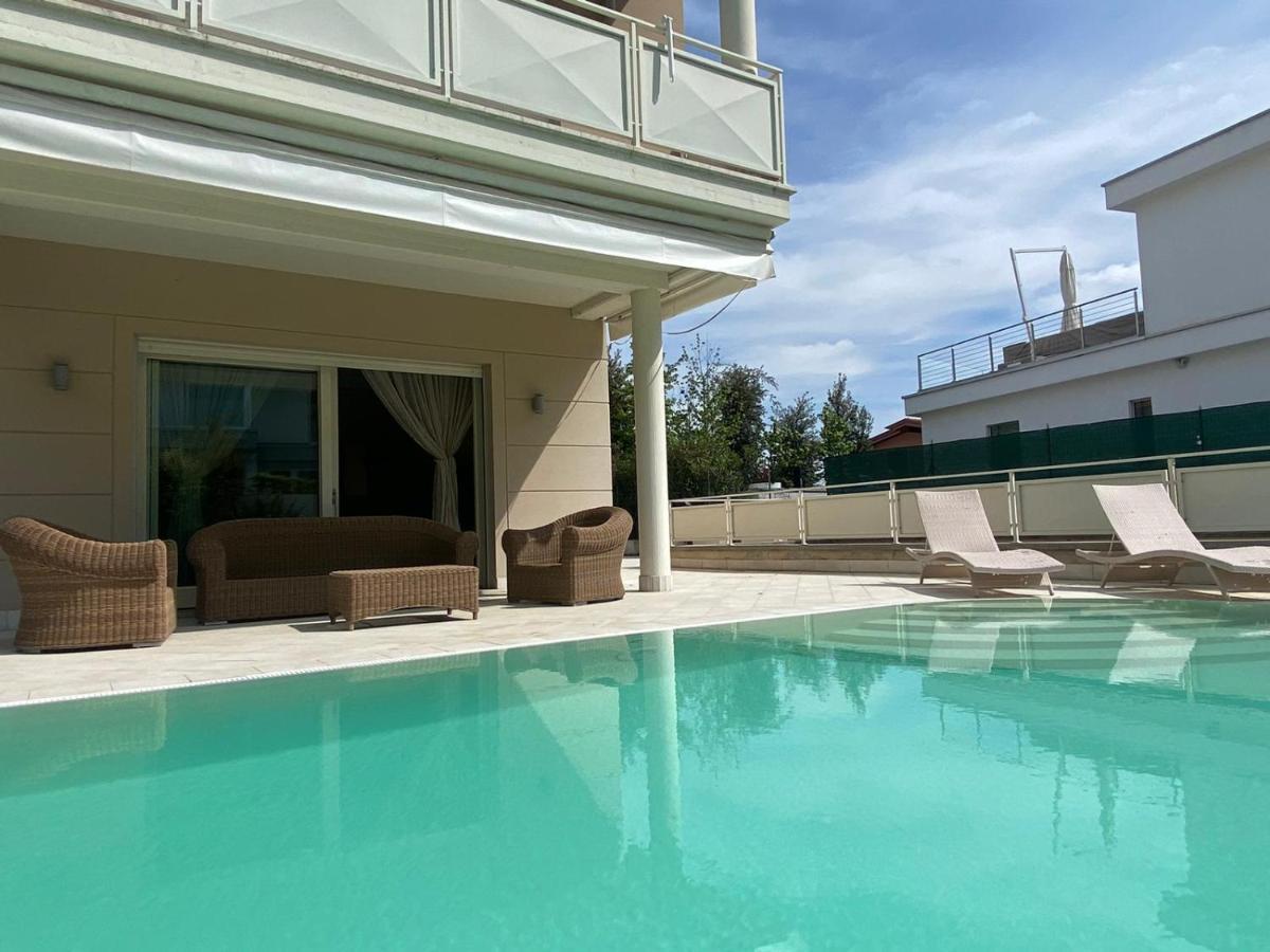 The Diamond - Luxury Villa With Private Pool Padenghe sul Garda Exteriör bild